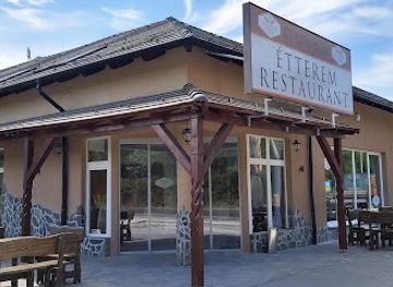 hungary/salgotarjan/restaurant/colosseum-etterem-es-apartman