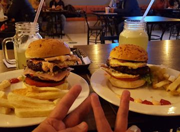 colombia/pasto/restaurant/la-tabla-parrilla-y-restaurante