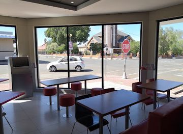 namibia/keetmanshoop/restaurant/kfc-keetmanshoop