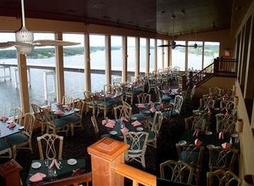 missouri/lake-of-the-ozarks/restaurant/jb-hook-s