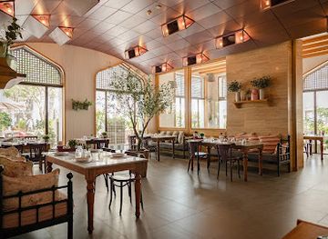 oman/al-hajar-al-gharbi/restaurant/zahr-el-laymoun-muscat