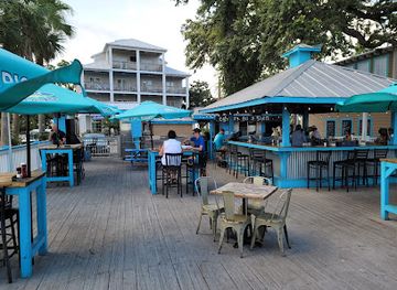 mississippi/gulf-coast-beaches/restaurant/bacchus-on-the-beach