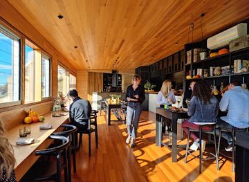 australia/tasman-peninsula/restaurant/van-bone