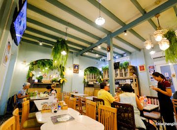 thailand/rattanakosin/restaurant/home-cafe-tha-tian