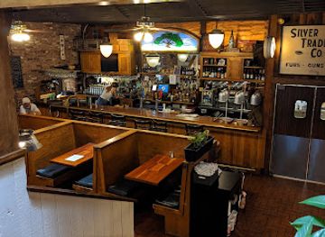 vermont/middlebury/restaurant/mister-up-s-restaurant-and-pub