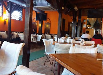 romania/braila/restaurant/after-dark