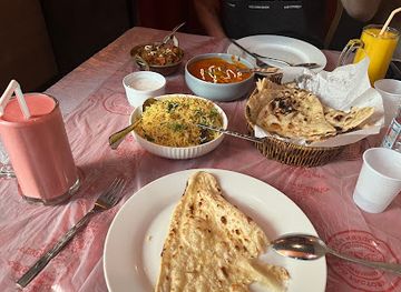 saudi-arabia/eastern-province/restaurant/red-table-multi-cuisine-family-restaurant