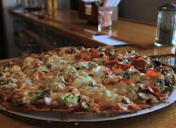 wisconsin/sturgeon-bay/restaurant/hidden-bridge-pub