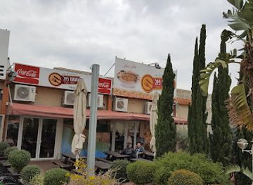 israel/sharon-plain/restaurant/hummus-ful-ahmed-sa-id