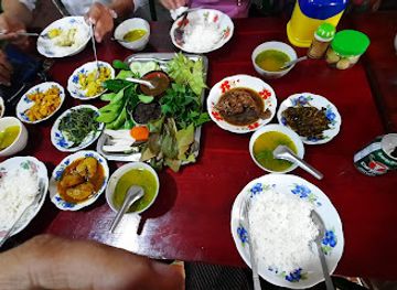 myanmar-burma/bago-region/restaurant/linn-restaurant
