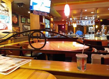 kansas/hutchinson/restaurant/applebee-s-grill-bar