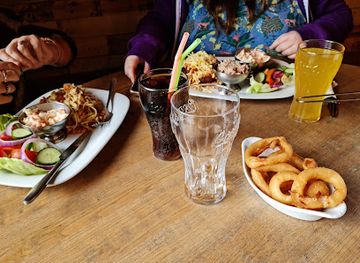 united-kingdom/the-broads/restaurant/norada-grill-tavern