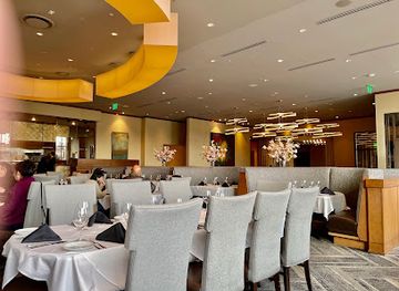 alaska/alaska-peninsula/restaurant/fleming-s-prime-steakhouse-wine-bar