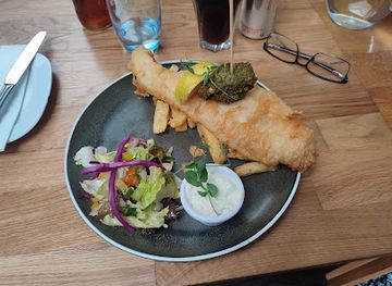 ireland/dingle/restaurant/sheehy-s-anchor-down-restaurant