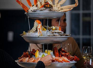 canada/laurentides/restaurant/restaurant-et-poissonnerie-olynicks-fruit-de-mer-homard-vivant-huitres-saumon-moules