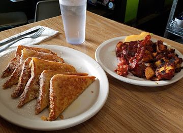 michigan/lansing/restaurant/golden-harvest-restaurant