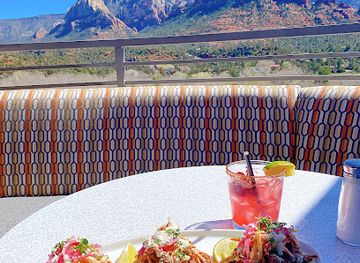 arizona/coconino-national-forest/restaurant/the-vault-uptown