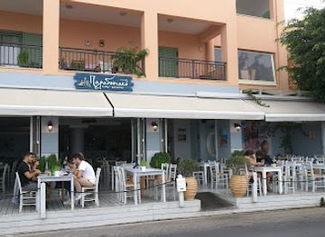 greece/crete/agios-nikolaos/restaurant/paradosiako