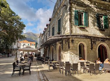 bosnia-and-herzegovina/trebinje-region/restaurant/cevabdzinica-kastel-trebinje-kod-mura