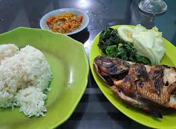 indonesia/southeast-papua/restaurant/ratu-aroma-rumah-makan