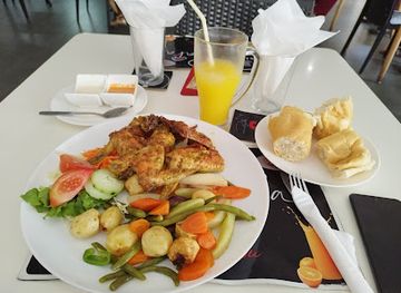 comoros/moroni/restaurant/zara-restaurant