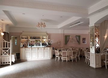 ukraine/mukachevo/restaurant/velyur