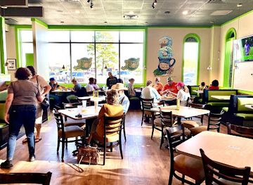 texas/beaumont/restaurant/toasted-yolk-cafe-beaumont