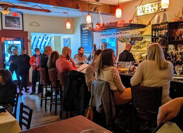 rhode-island/east-greenwich/restaurant/greenwich-bay-oyster-bar