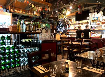 united-kingdom/london/notting-hill/restaurant/portobello-garden-arcade-italian-restaurant