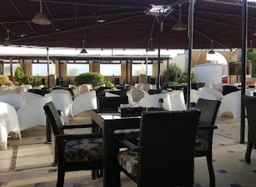 egypt/suez-canal-zone/restaurant/cafe-suez-square