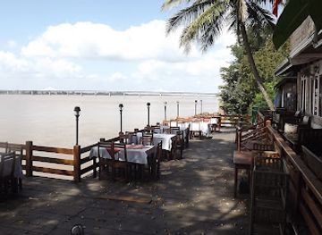 laos/savannakhet/restaurant/lao-view-riverfront-restaurant