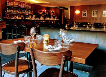 canada/montreal/restaurant/nora-gray