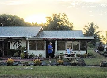cook-islands/atiu/restaurant/alberto-s-steakhouse-and-bar
