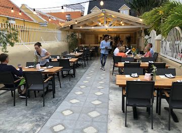 curacao/soto/restaurant/sal-the-kitchen