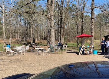 oklahoma/ouachita-national-forest/restaurant/the-hochahut