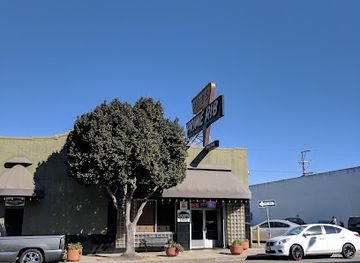 california/salinas-valley/restaurant/growers-pub