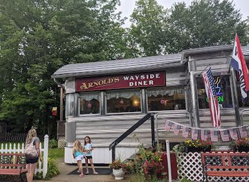 new-hampshire/franconia-notch-state-park/restaurant/arnold-s-wayside-diner