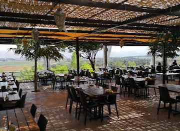 lebanon/bekaa/restaurant/layali-alqamar