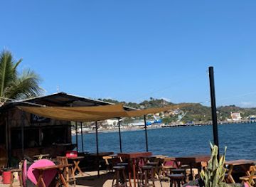 el-salvador/la-libertad/restaurant/el-crustaceo