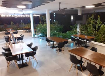 gabon/akanda-national-park/restaurant/le-moulin-d-okala