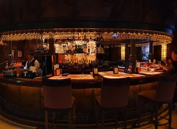 florida/miami/restaurant/pm-fish-steak-house