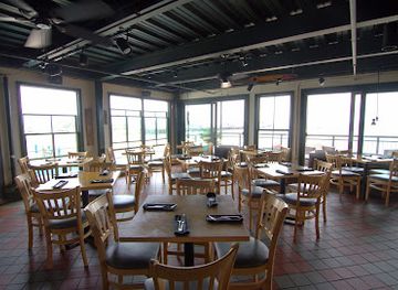 massachusetts/provincetown/restaurant/ross-grill