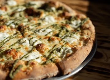 maine/augusta/restaurant/wander-pizza-co