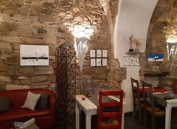 france/languedoc/restaurant/auberge-de-l-abbaye