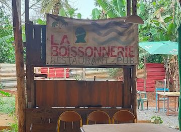 comoros/domoni/restaurant/la-boissonerie