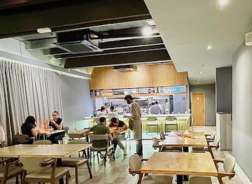 malaysia/peninsular-malaysia/restaurant/akar-dining