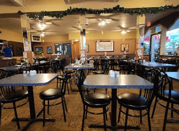 canada/niagara-falls/restaurant/clifton-hill-family-restaurant