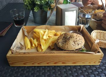 poland/bielsko-biala/restaurant/zielona-krowa