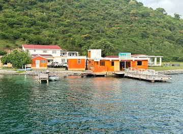 british-virgin-islands/little-camanoe/restaurant/abes-by-the-sea-restaurant-bar