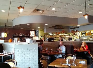 indiana/indianapolis/restaurant/oakleys-bistro